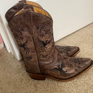 Kids. cowboy boots Corral size 13